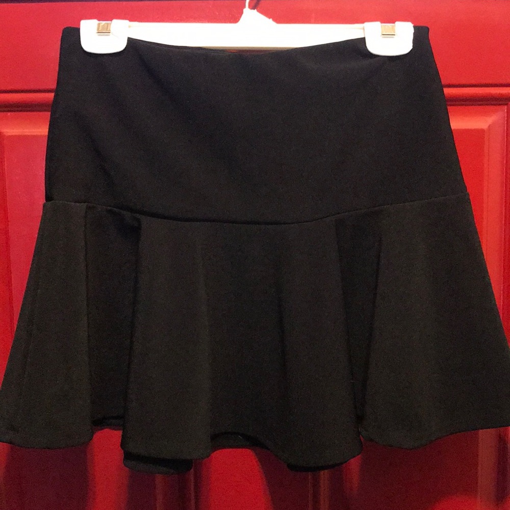 Black skirt